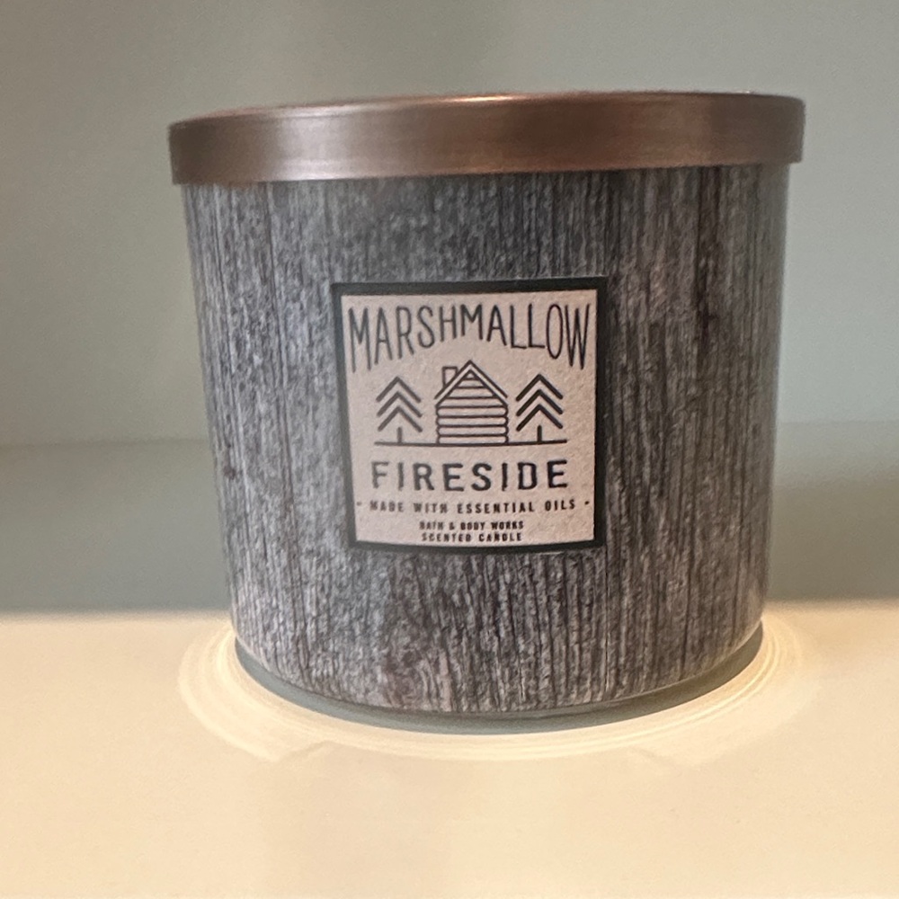 Bath & Body Works Marshmallow Fireside Candle - Gray and Brown